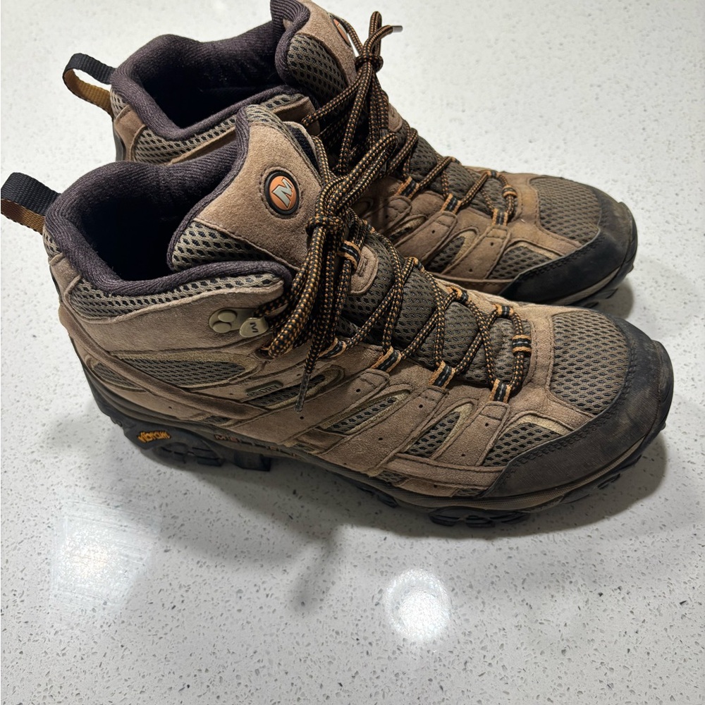 Merrell Men's Brown Hiking Shoes